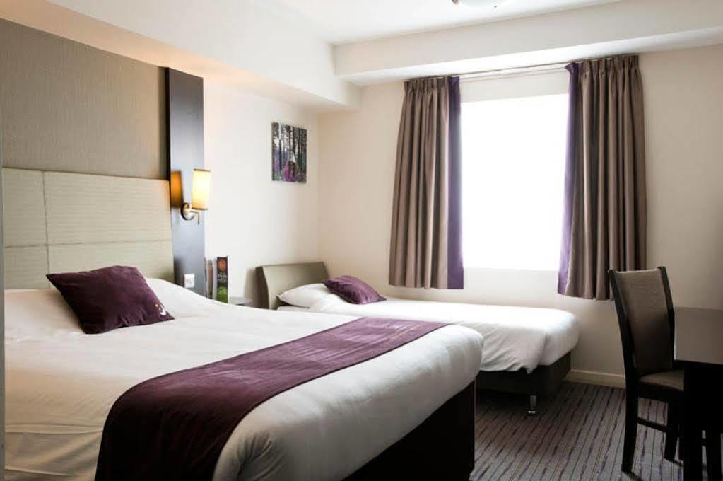 Premier Inn Hereford Exterior photo